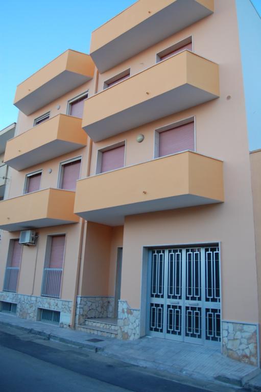 Tramonto -Appartamenti Oltremare- Lido Conchiglie Gallipoli Exterior photo